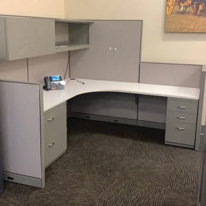 l-shape desk with cubicles